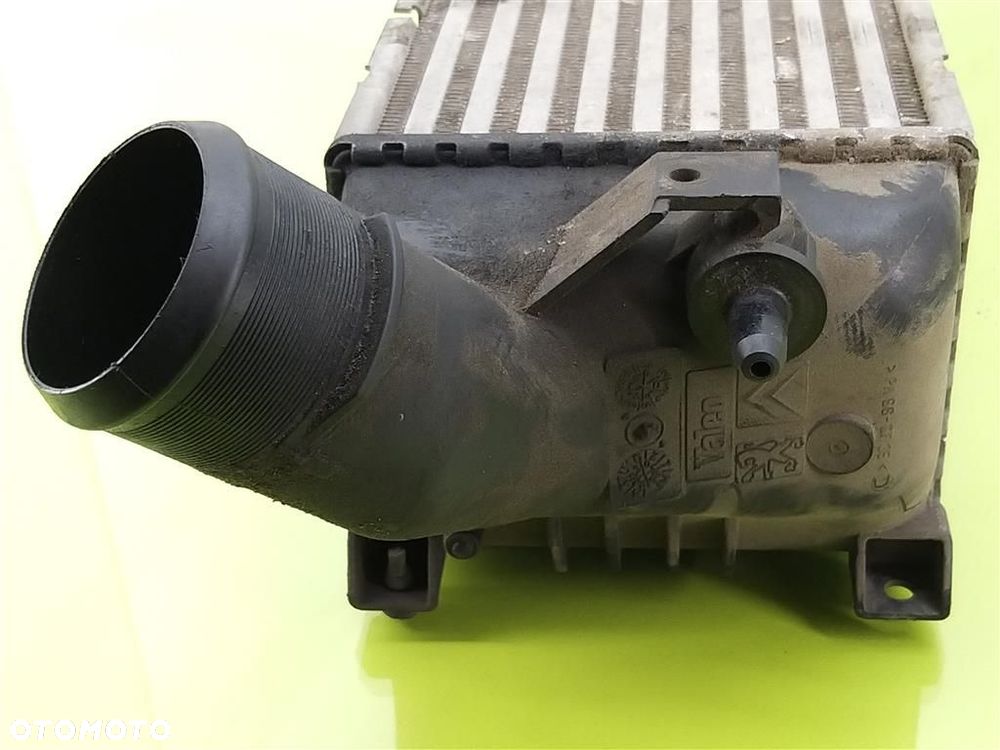 Intercooler Citroen C5  I LIFT 2.0HDI 136KM  2004-2008 874823NJ IA1095 - 2