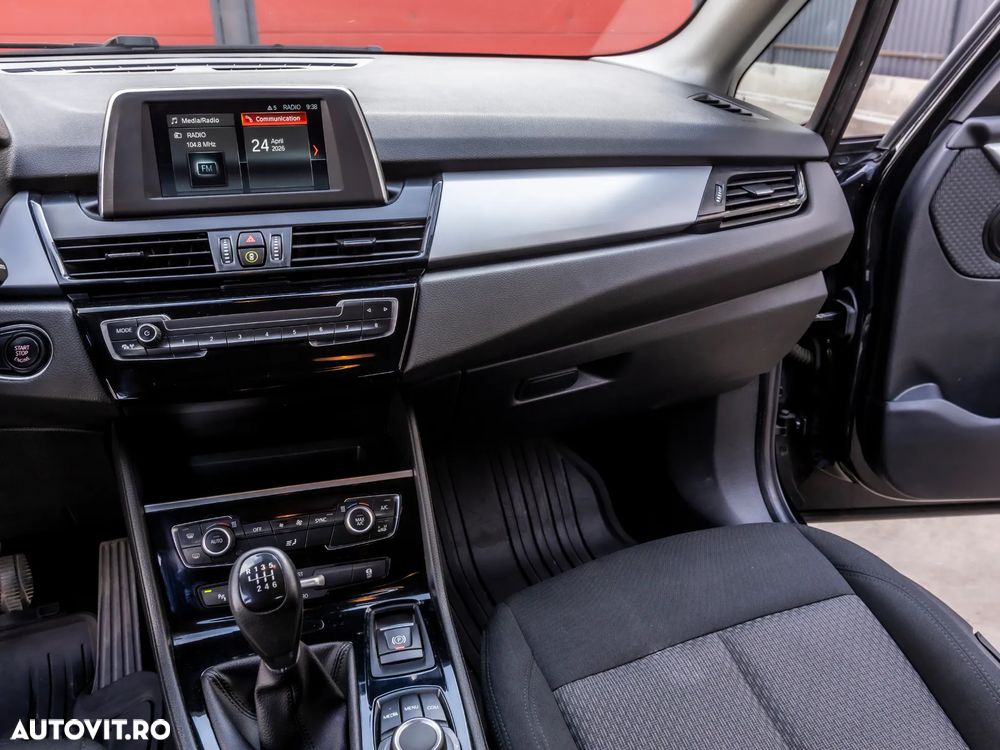 BMW Seria 2 216d Advantage - 18