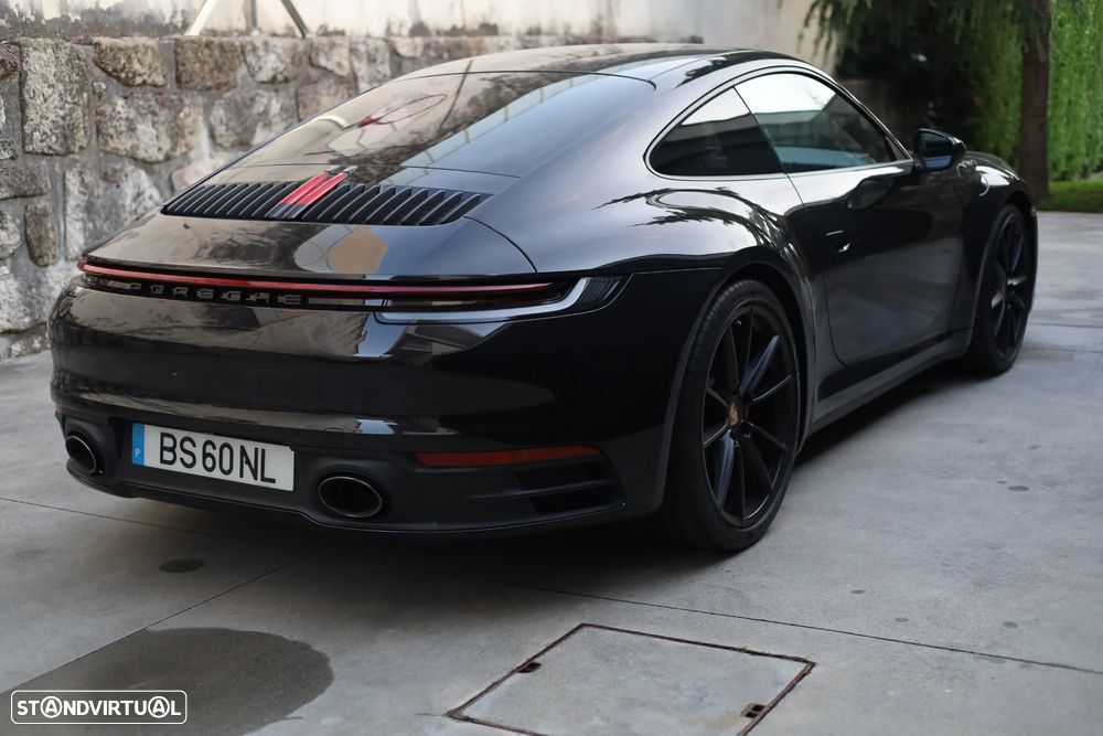 Porsche 911 Série F - 7