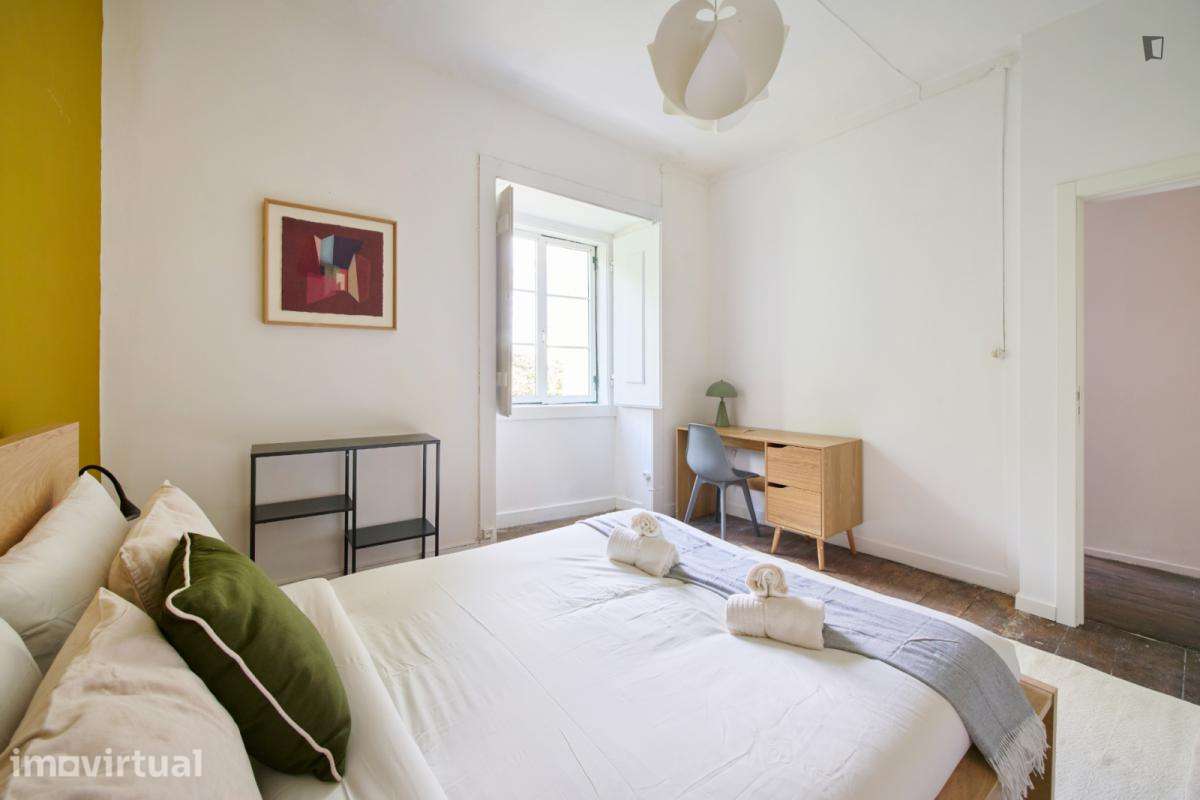 Quarto - localizado em São Bento Lisbon - Grande imagem: 4/29