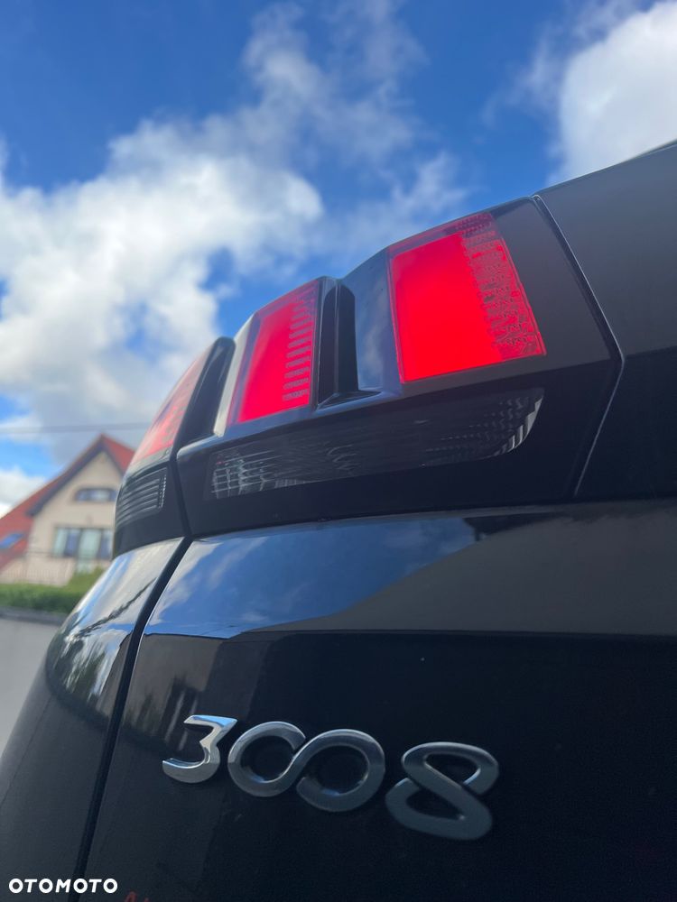 Peugeot 3008 1.2 PureTech Allure - 17
