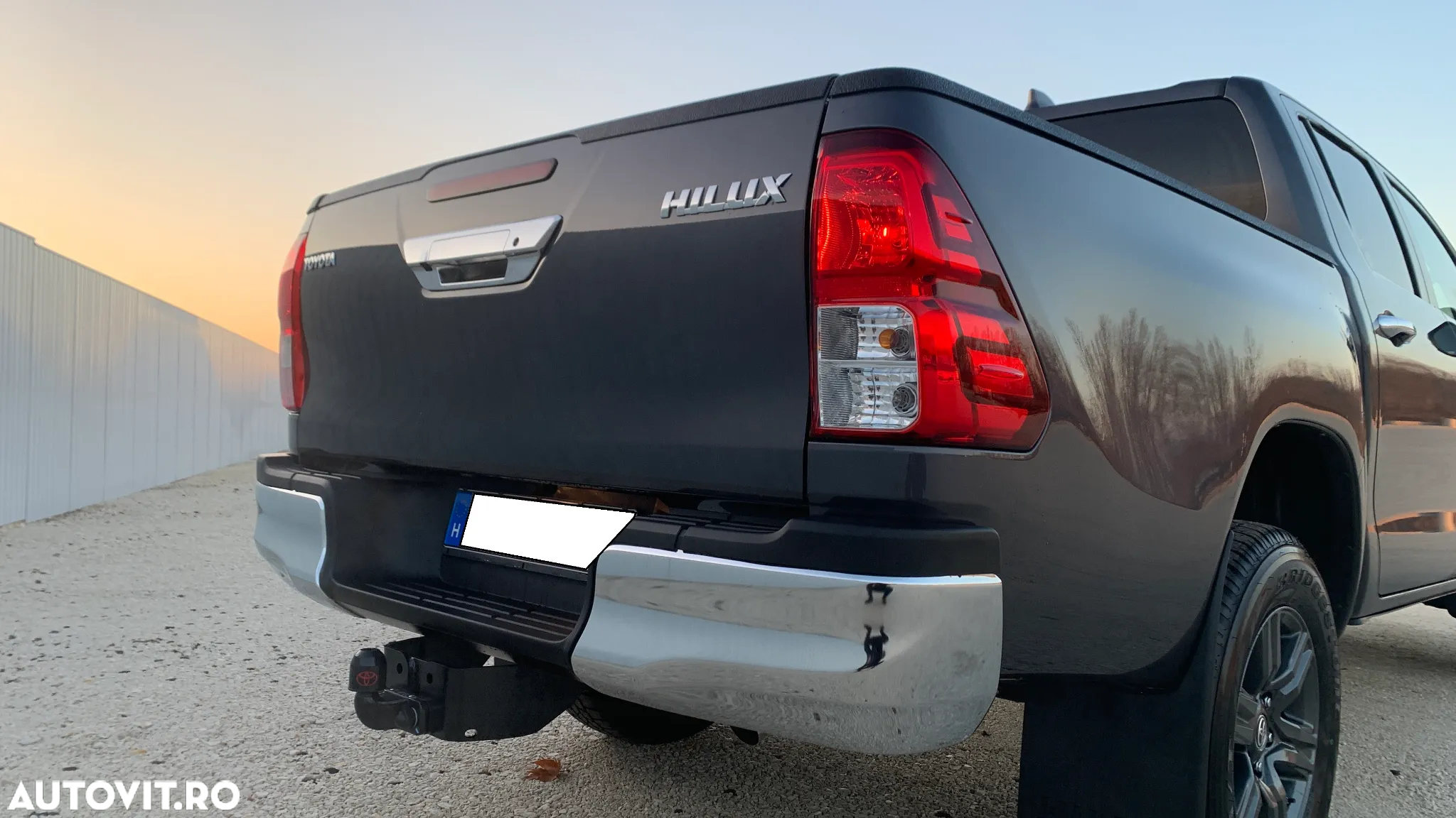 Toyota Hilux 2.4D 150CP 4x4 Double Cab AT Style - 16