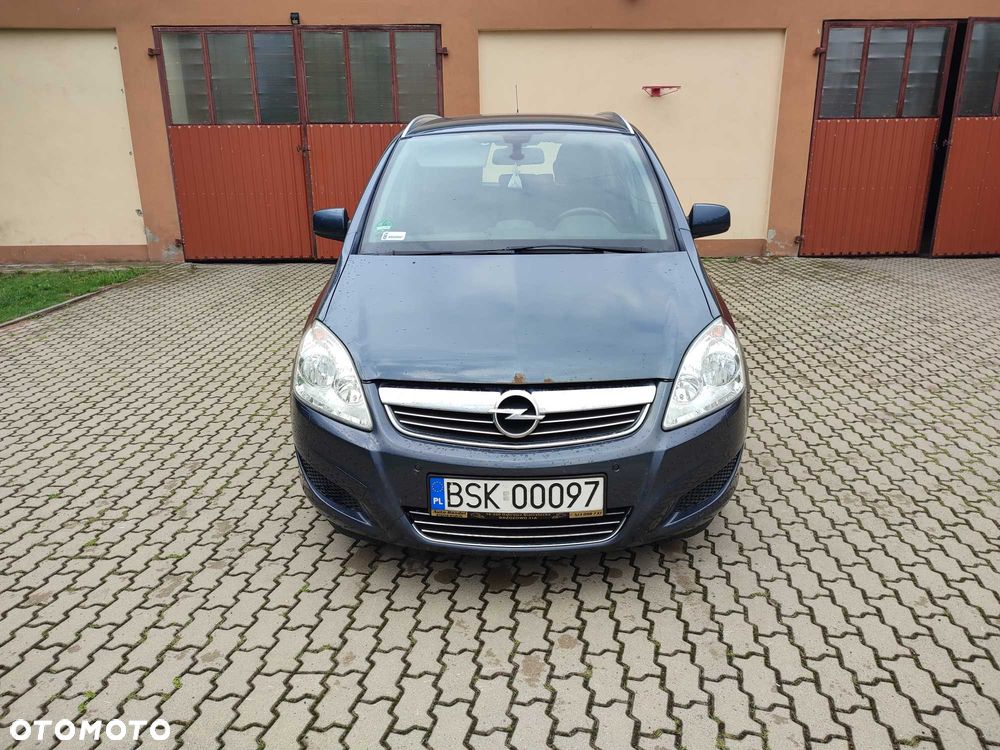 Opel Zafira - 2
