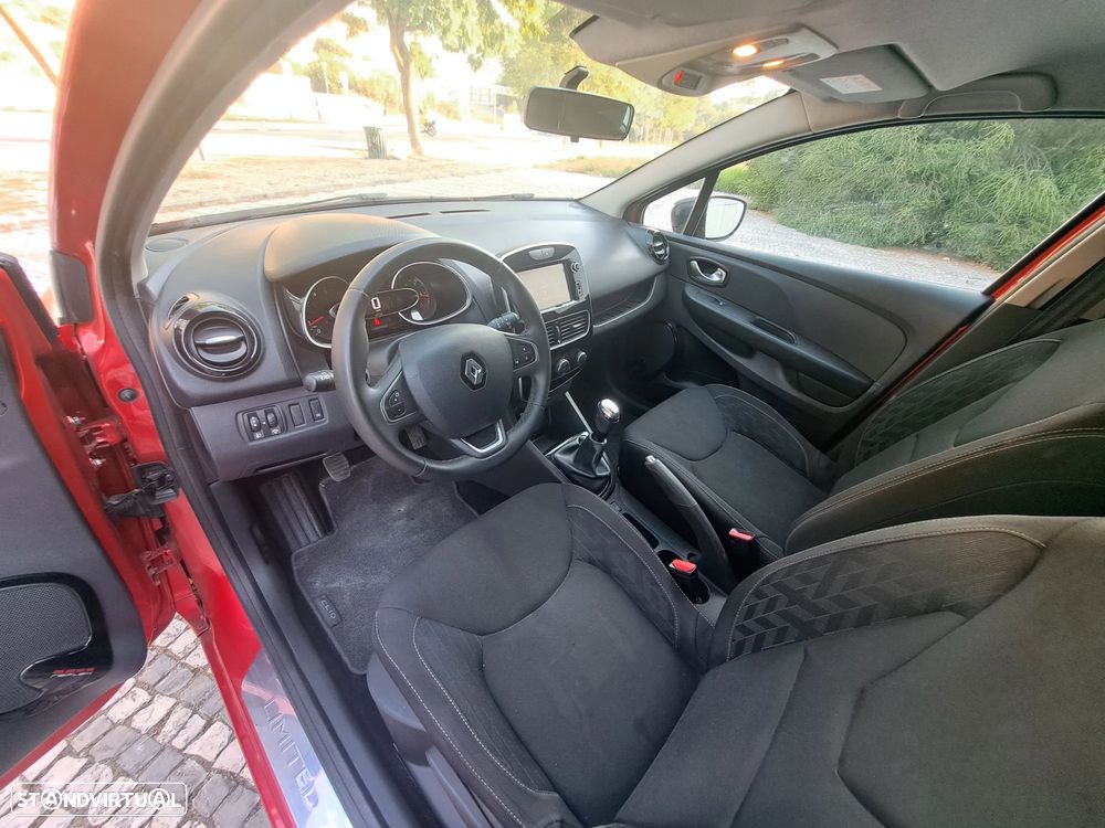 Renault Clio 1.5 dCi Limited EDition - 17