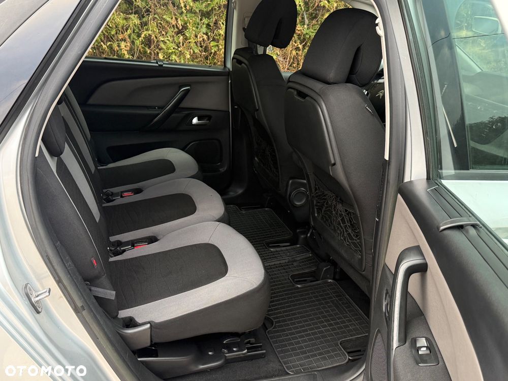 Citroën C4 Picasso e-HDi 115 Attraction - 11