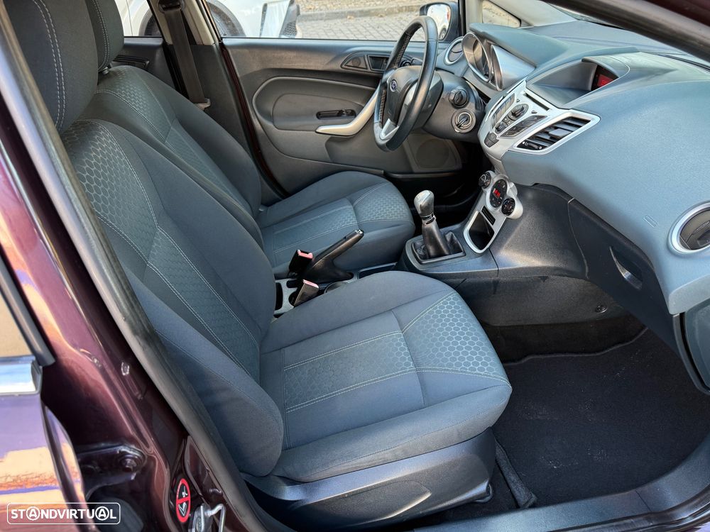 Ford Fiesta 1.4 TDCi Titanium - 13