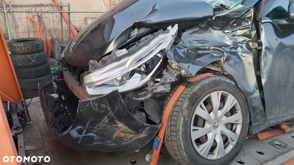 Peugeot 208 PureTech 82 Active - 7