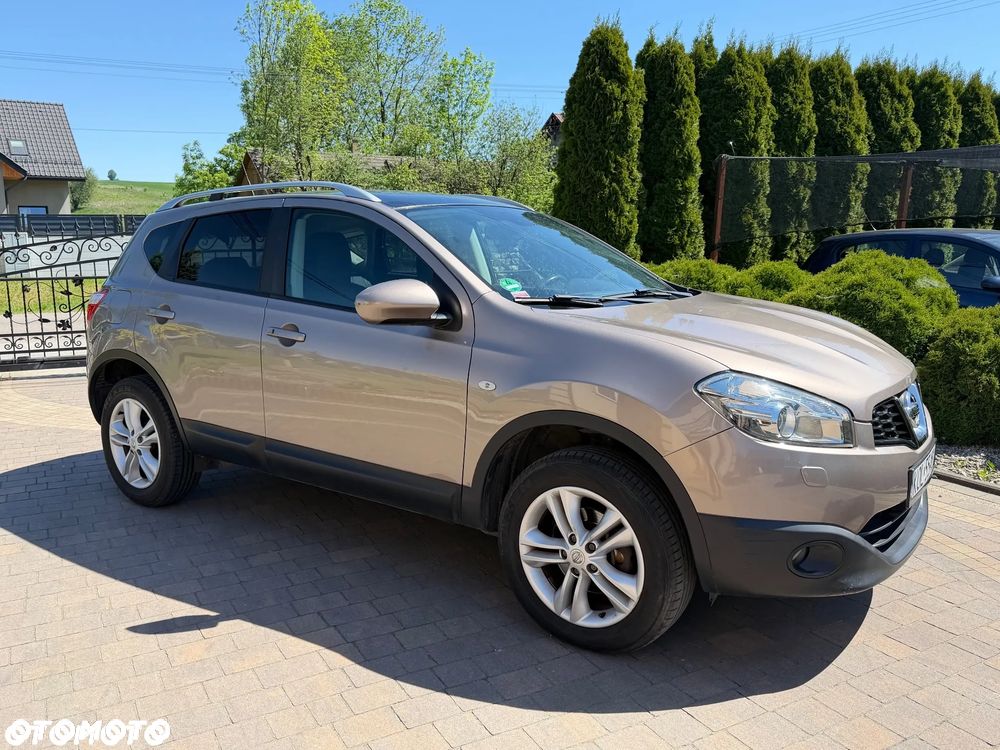 Nissan Qashqai 2.0 Lounge CVT - 10