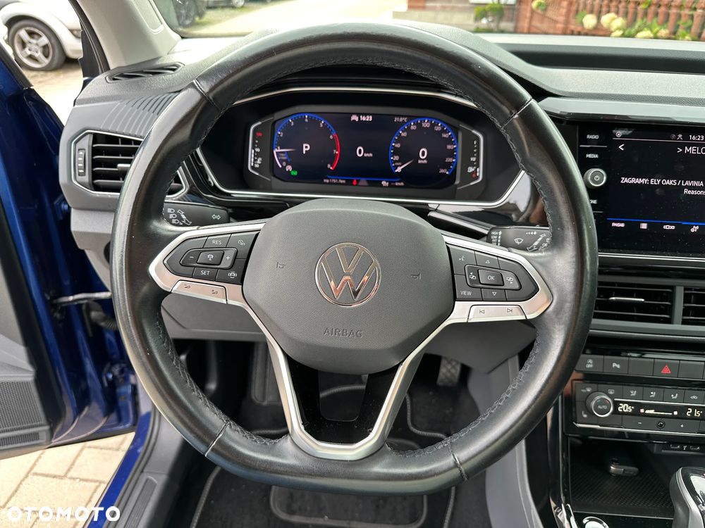 Volkswagen T-Cross - 8