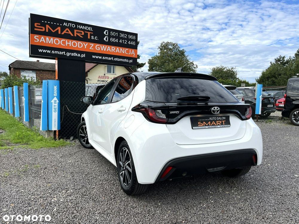 Toyota Yaris - 4