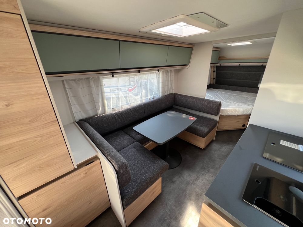 Dethleffs Camper 560 FMK - 23