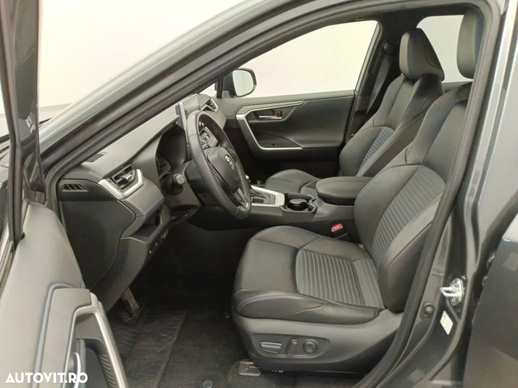 Toyota RAV4 2.5 4x2 Hybrid Style Selection - 11