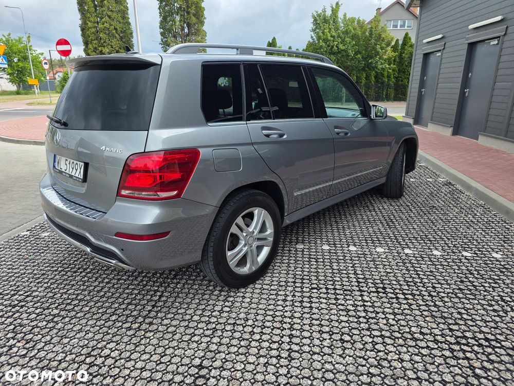 Mercedes-Benz GLK 350 4-Matic - 6