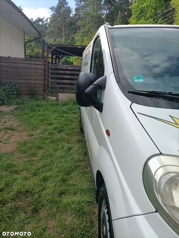 Opel Vivaro - 15