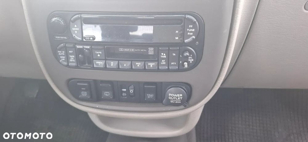 ORYGINALNE RADIO RADIOODTWARZACZ CD CHRYSLER PT CRUISER - 1