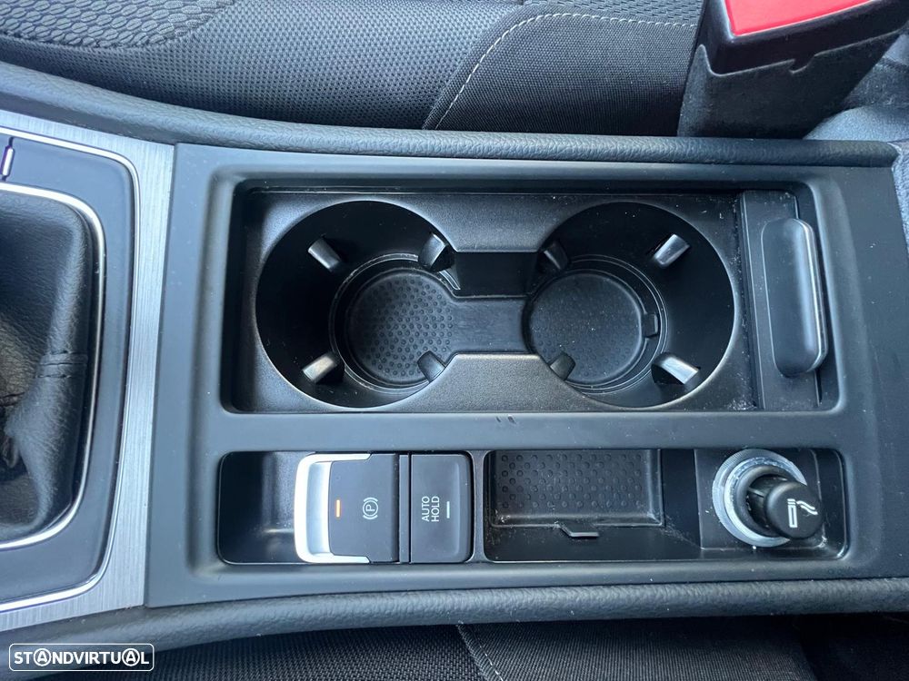 VW Golf 1.6 TDi GPS Edition - 23