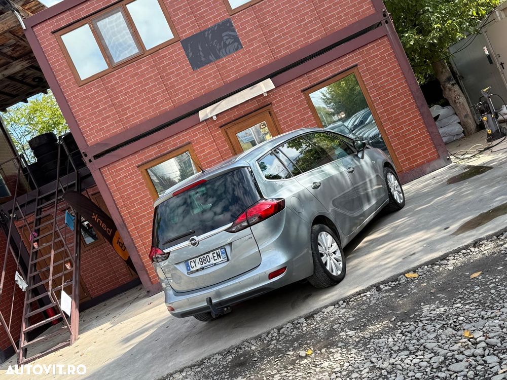 Opel Zafira Tourer 2.0 CDTI ECOTEC Cosmo - 3