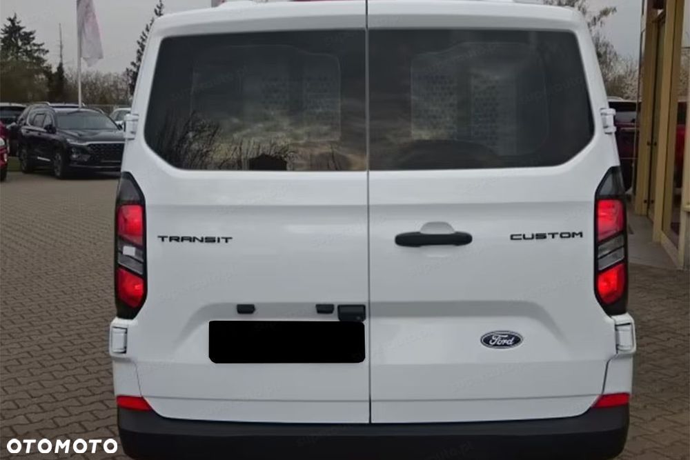 Ford Transit Custom - 6