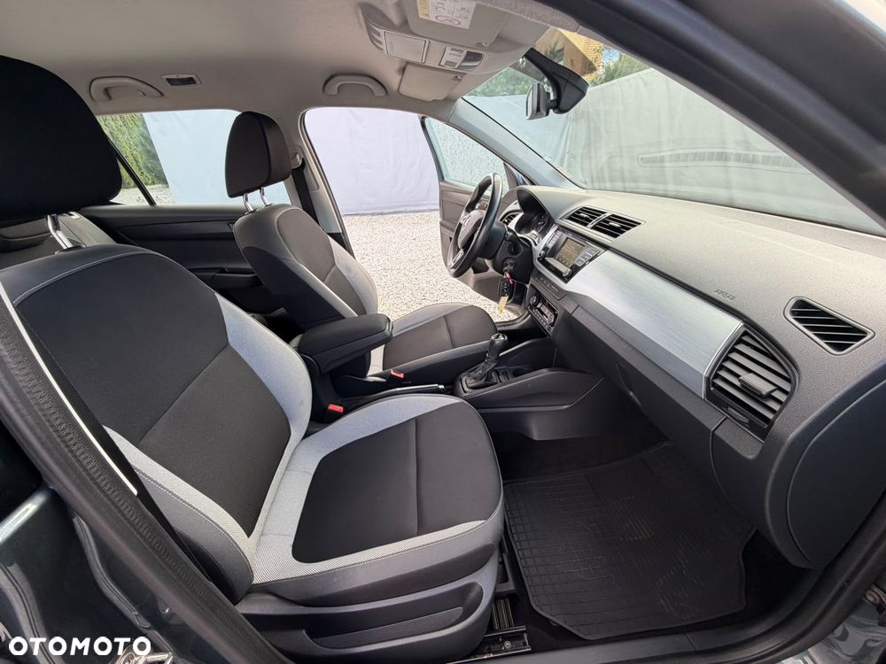 Skoda Fabia 1.2 TSI DSG Ambition - 19