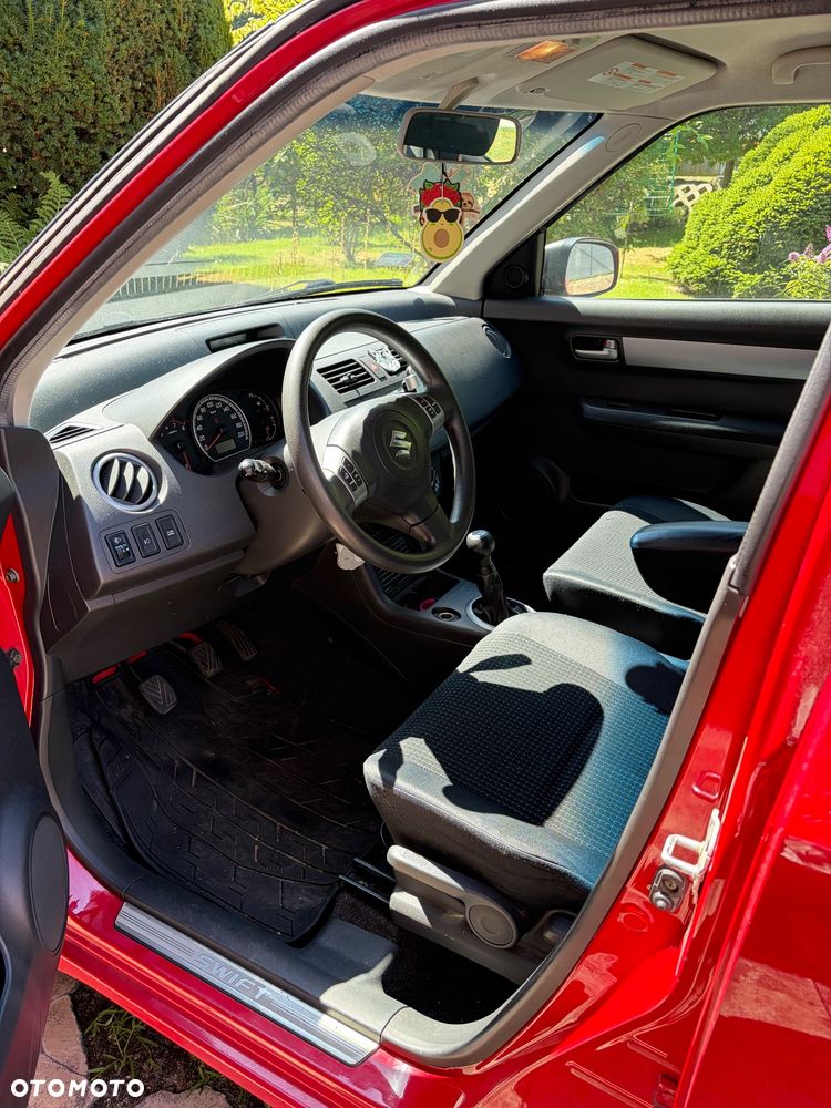 Suzuki Swift 1.3 Comfort - 5