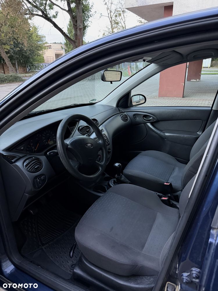Ford Focus - 7