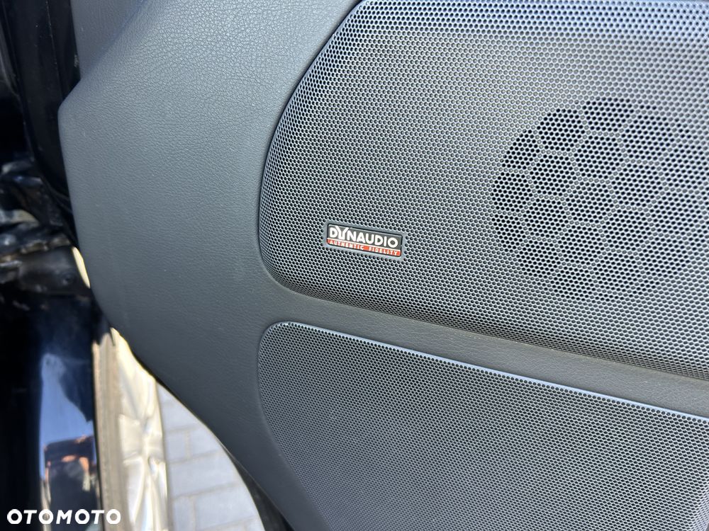 Volkswagen Multivan - 10