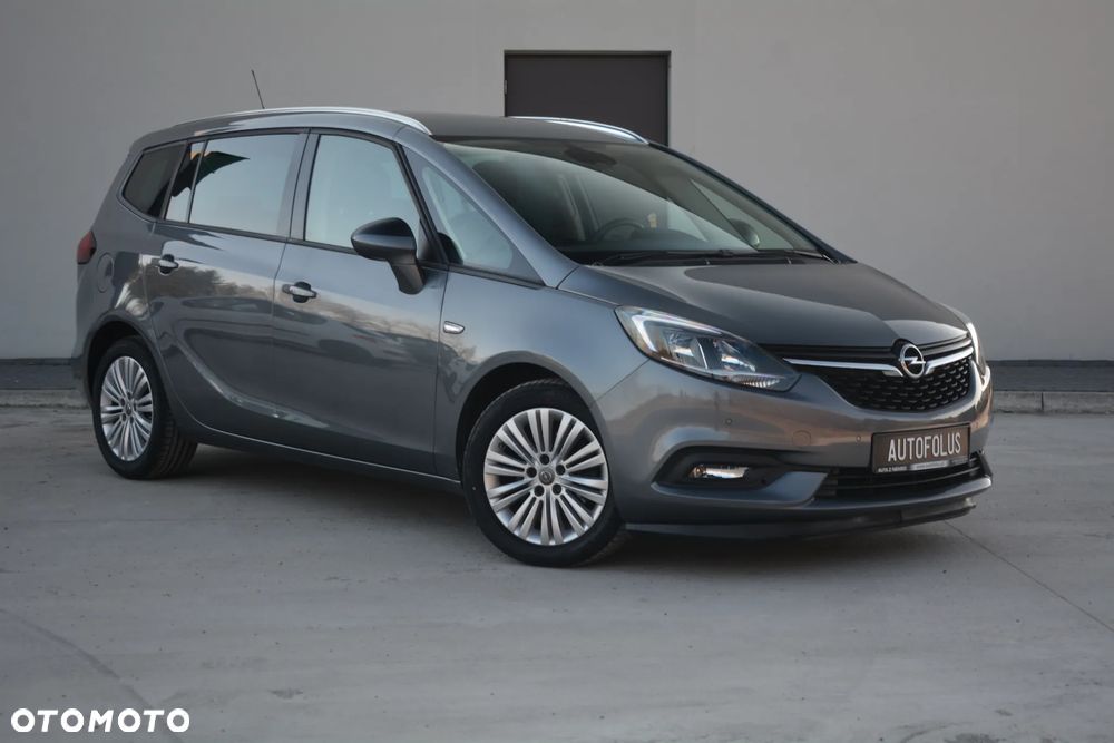 Opel Zafira - 8