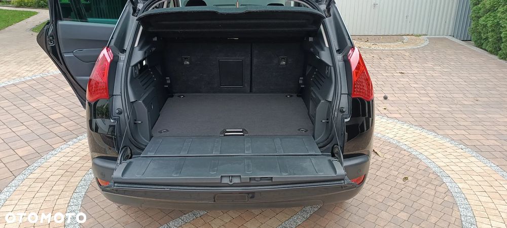 Peugeot 3008 1.6 Premium - 8