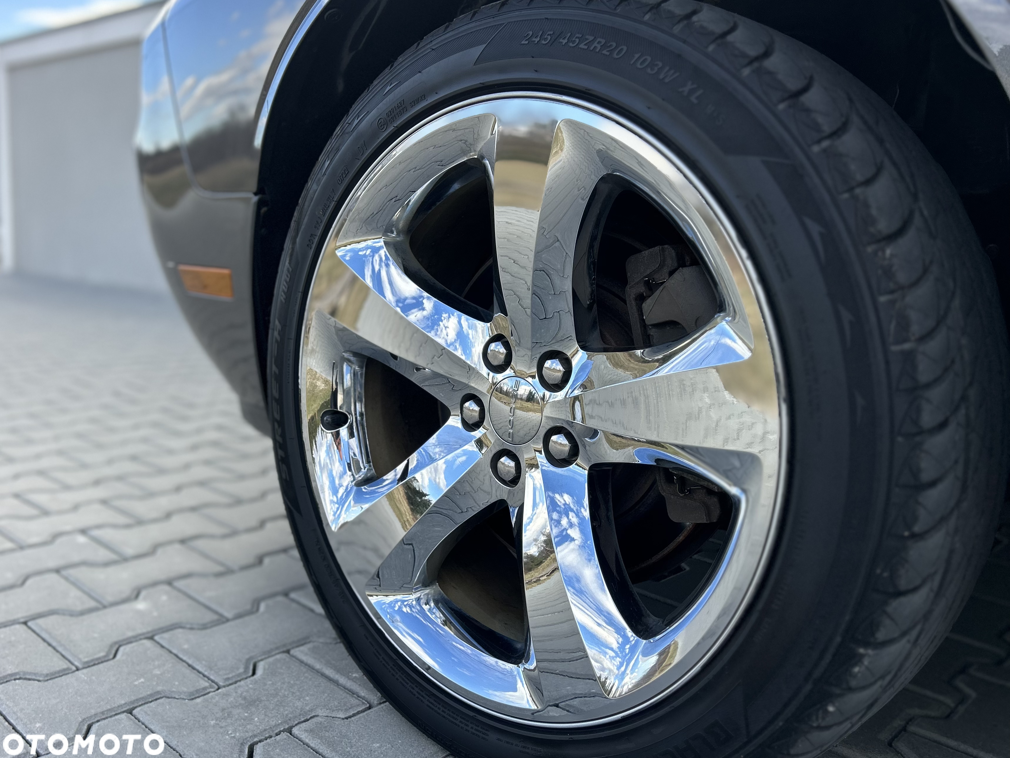 Dodge Challenger 3.6 SXT Plus - 12