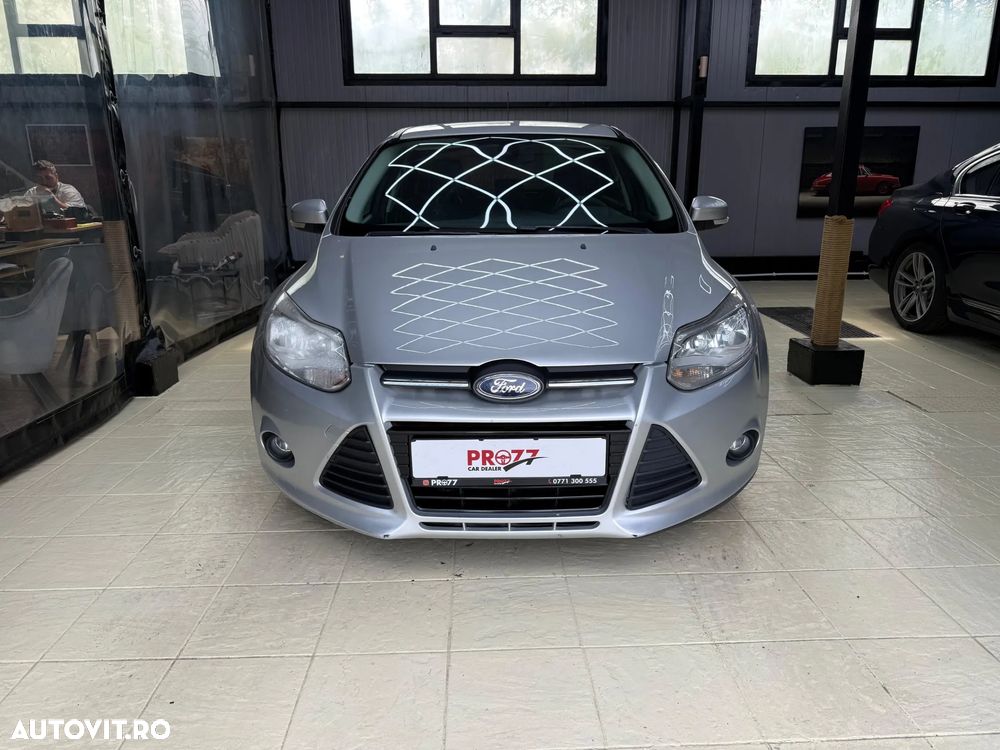 Ford Focus 1.6 TDCI DPF Trend - 3