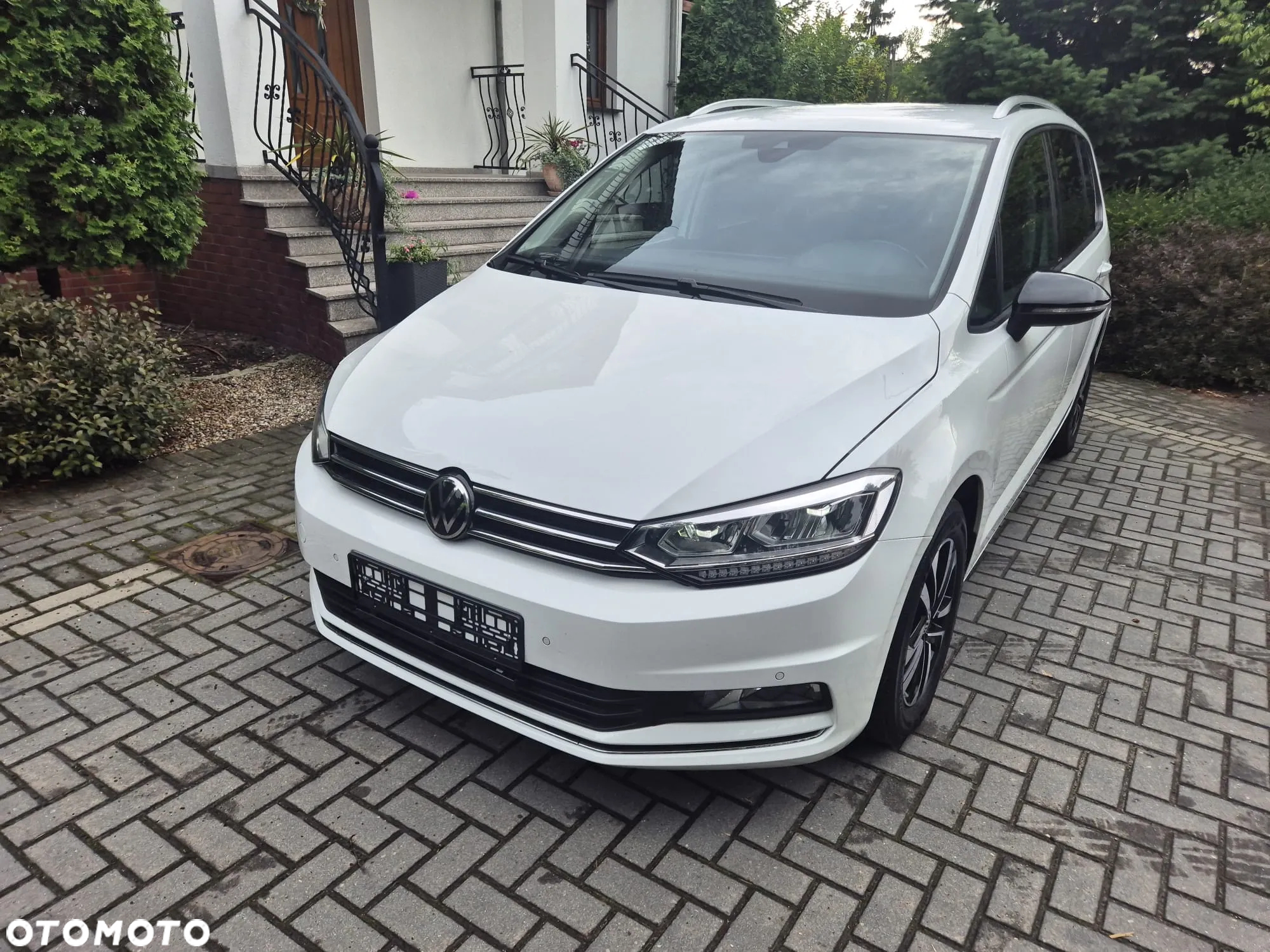Volkswagen Touran 1.5 TSI ACT OPF DSG Comfortline - 2