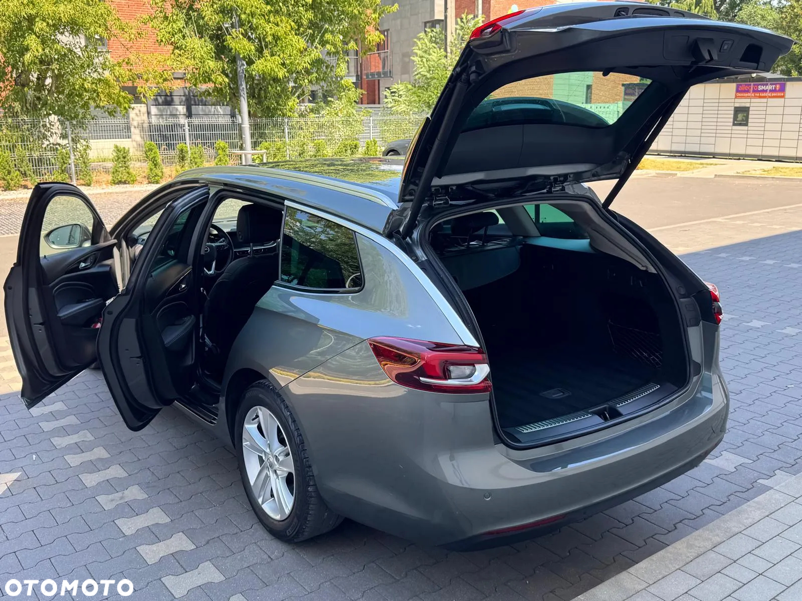 Opel Insignia CT 2.0 CDTI Exclusive S&S - 17