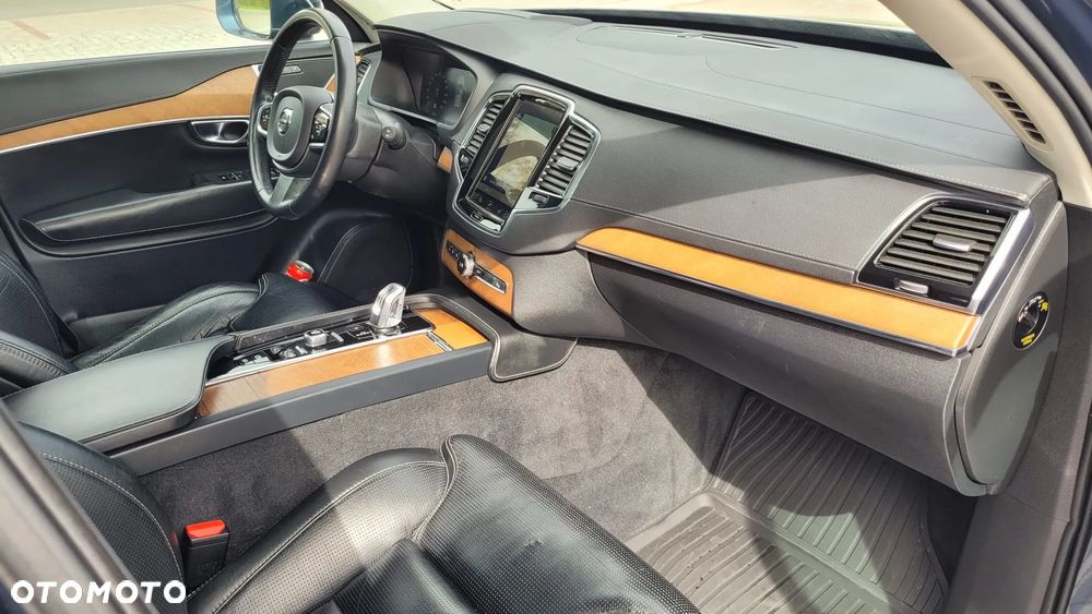 Volvo XC 90 T6 AWD Inscription 7os - 12