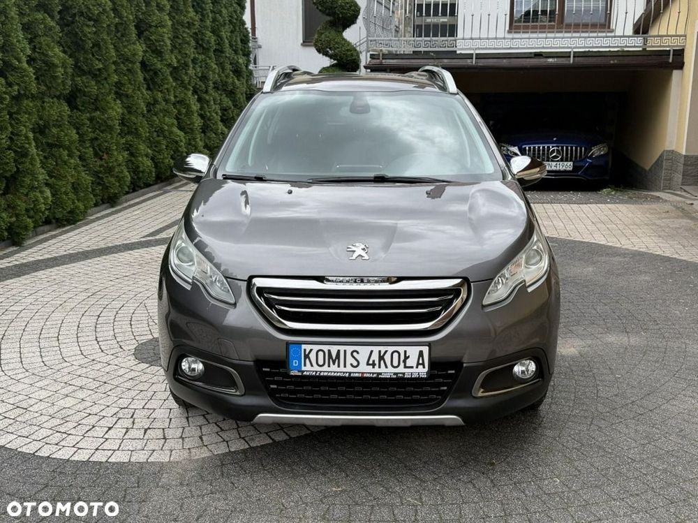 Peugeot 2008 - 8