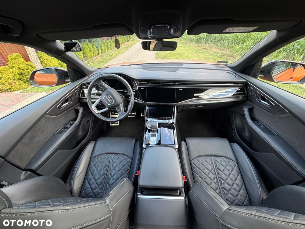 Audi SQ8 - 9