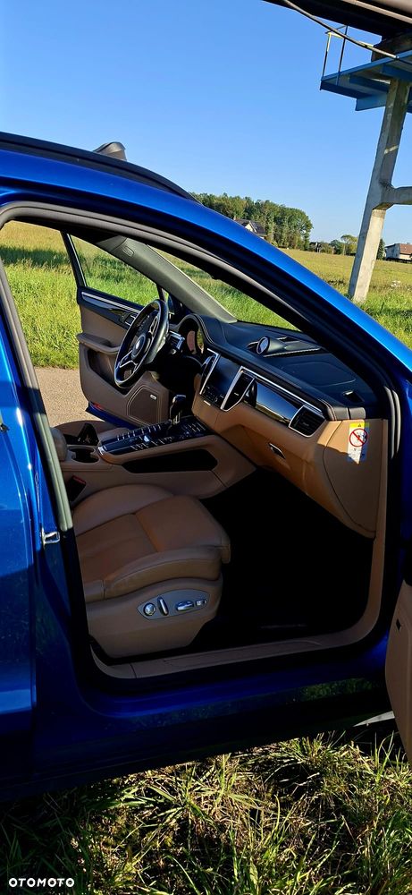 Porsche Macan Standard - 8