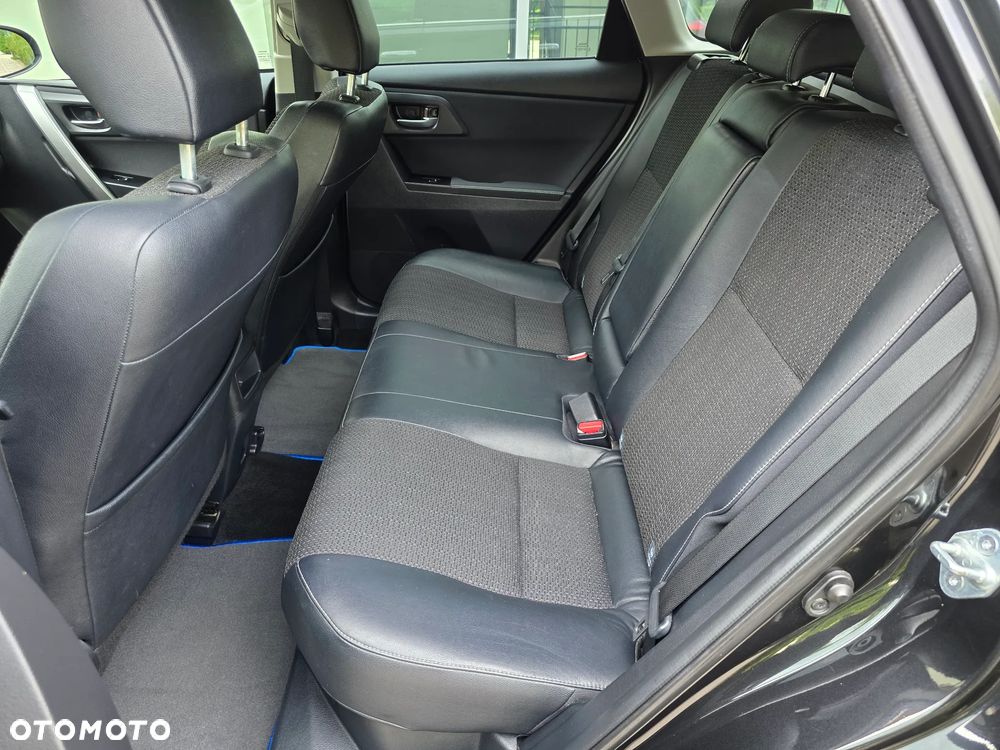 Toyota Auris - 20