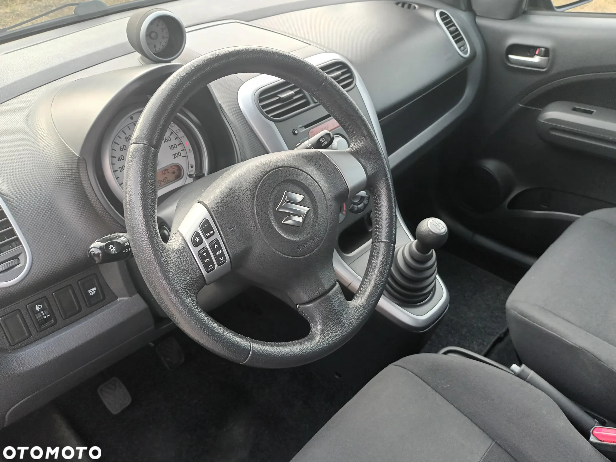 Suzuki Splash 1.0 Club - 19