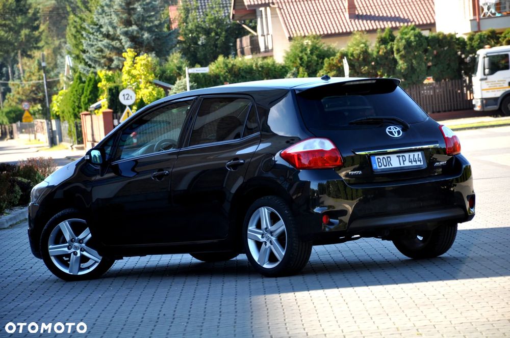 Toyota Auris - 19