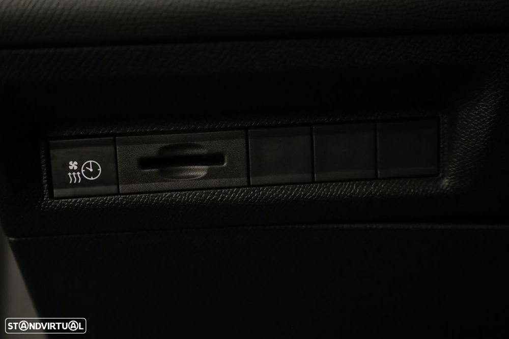 Peugeot e-308 54 kWh First Edition - 18