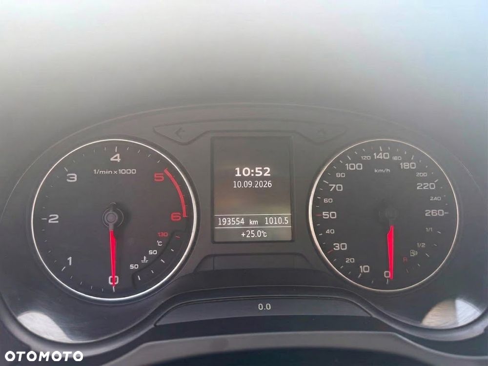 Audi A3 Sportback 1.6 TDI Ambiente - 8