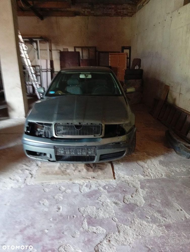 Skoda Octavia - 1