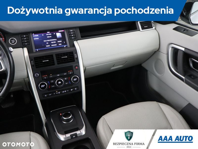 Land Rover Discovery Sport - 10