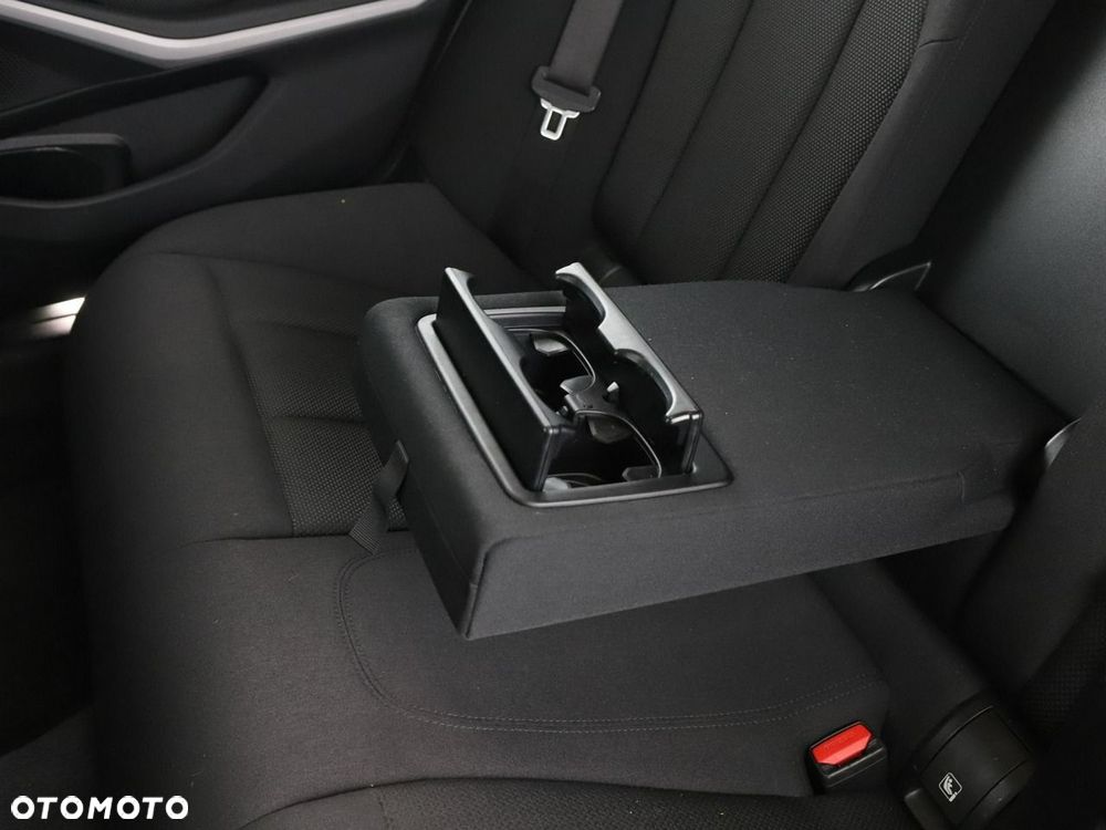 BMW Seria 3 320d MHEV Advantage - 41