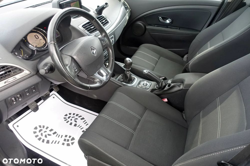 Renault Megane 1.5 dCi Dynamique - 9