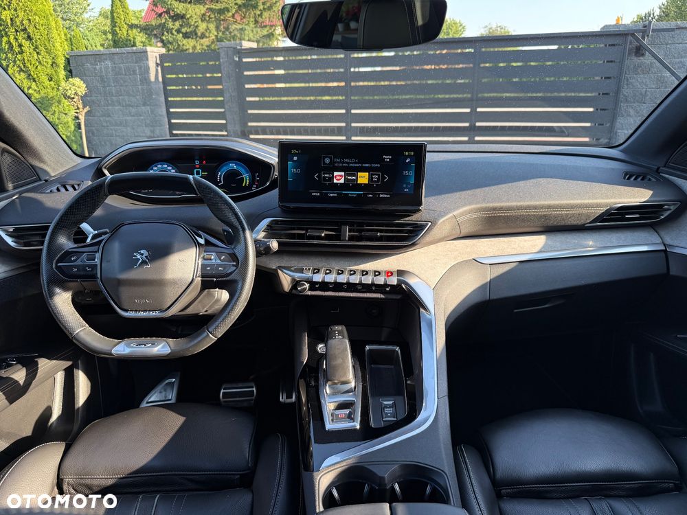 Peugeot 3008 225 e-EAT8 GT Pack - 30