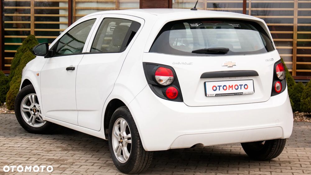 Chevrolet Aveo 1.2 LS - 13