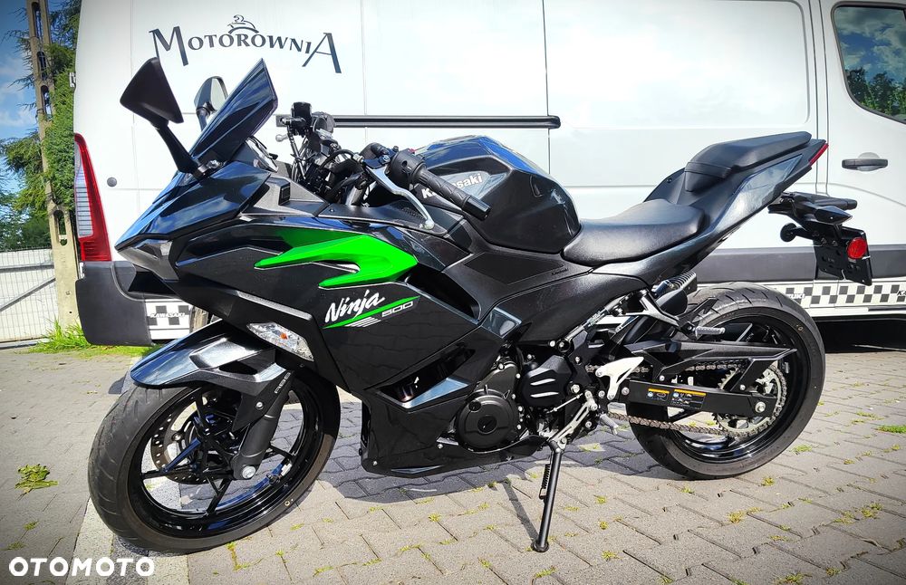 Kawasaki Ninja 500 - 1