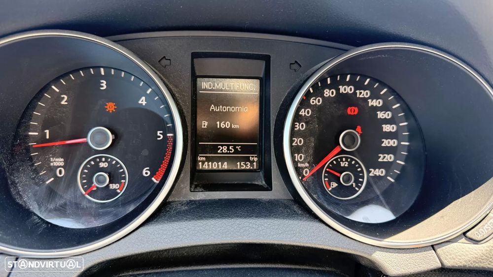 VW Golf 1.6 TDi Confortline - 22