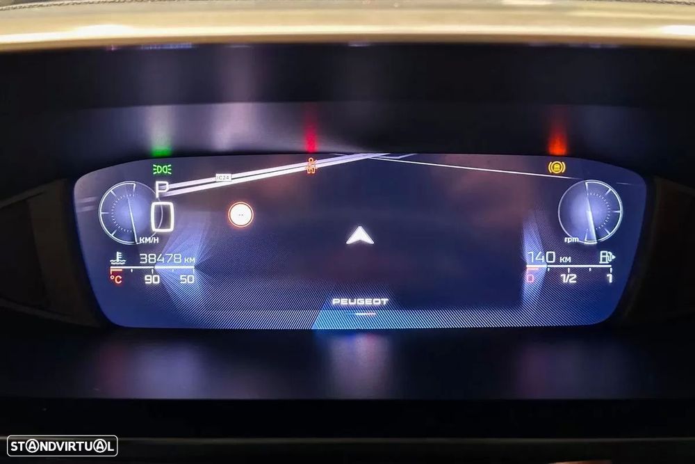 Peugeot 308 1.2 PureTech Allure EAT8 - 39